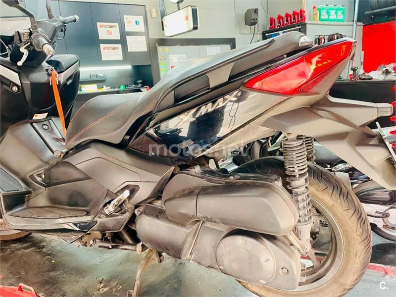 Yamaha XMAX 250 – Vista 4