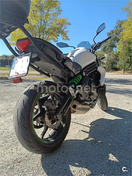 Kawasaki ER-6N – Vista 5