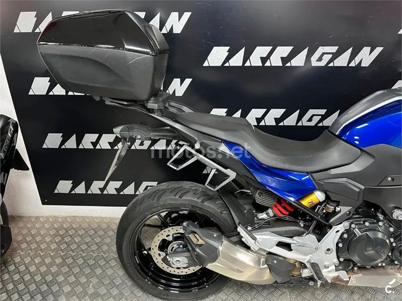 BMW F 900 R – Vista 5