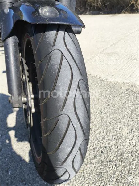Honda CBF 600N – Vista 3