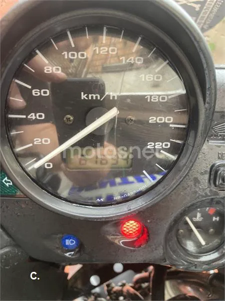 Honda Varadero XL1000V – Vista 5