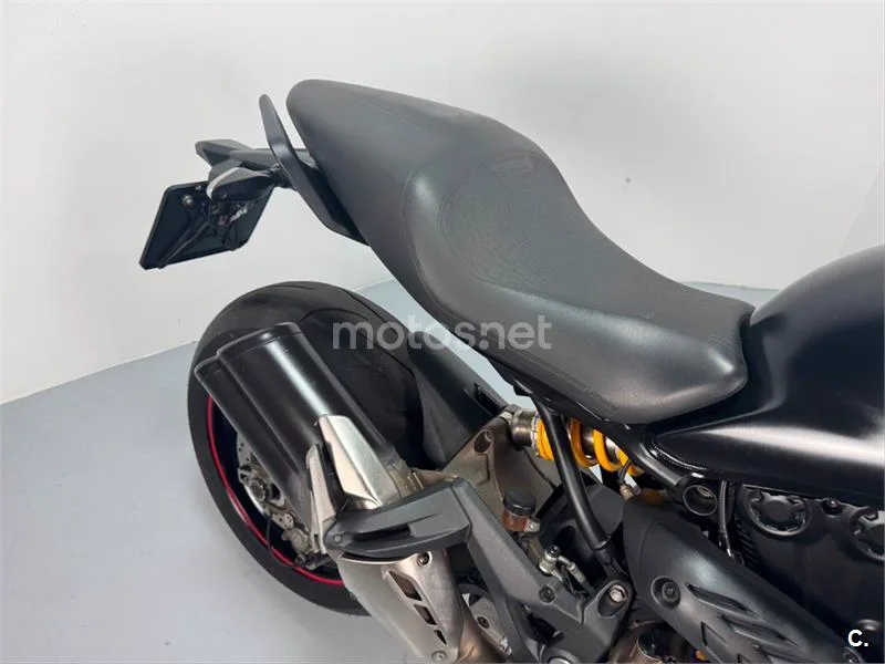 Ducati Monster 821 – Vista 7