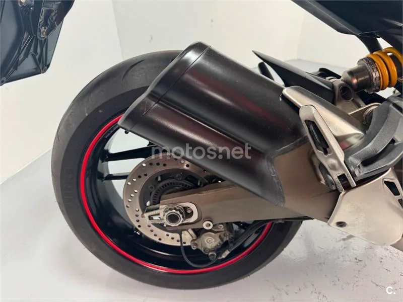 Ducati Monster 821 – Vista 8