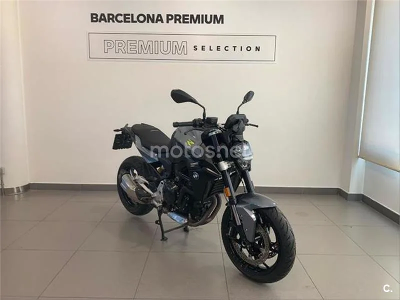 BMW F 900 R – Vista 4