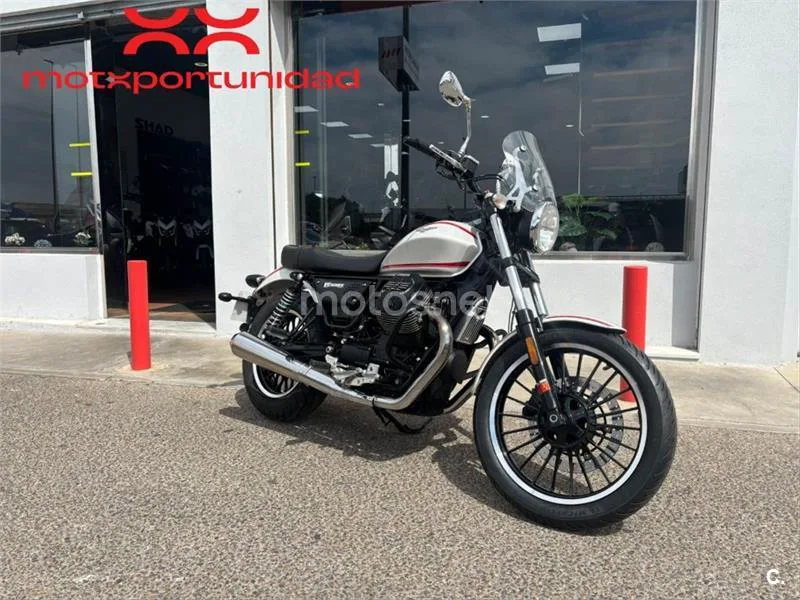 Moto Guzzi V9 – Vista 4