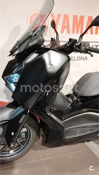 Yamaha XMAX 300 – Vista 6