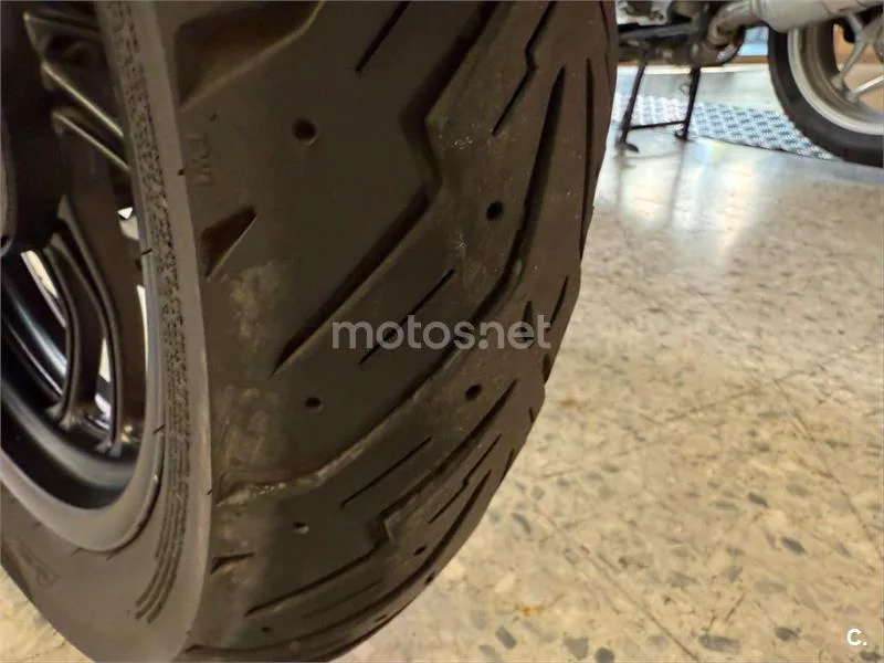 Honda SH 125i – Vista 11