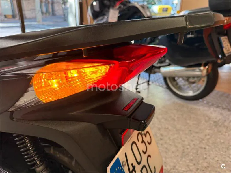 Honda SH 125i – Vista 20