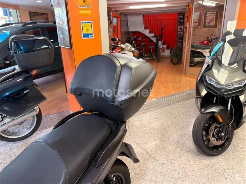 Honda SH 125i – Vista 29
