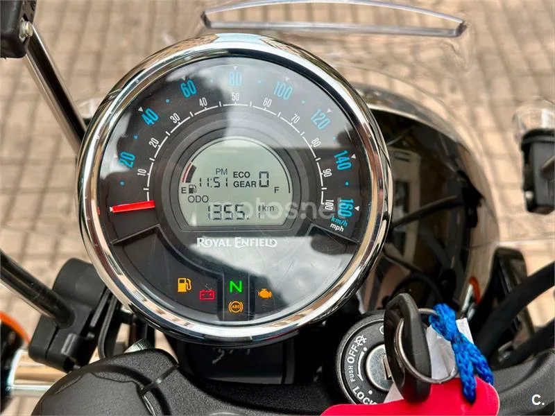 Royal Enfield Meteor 350 – Vista 7