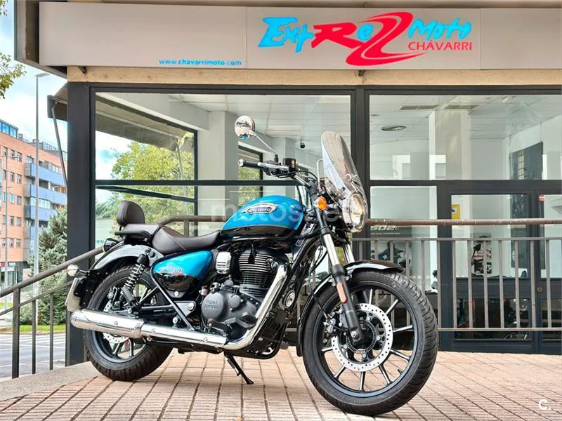 Royal Enfield Meteor 350 – Vista 8