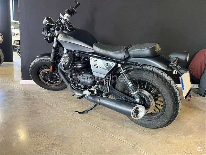 Moto Guzzi V9 – Vista 10
