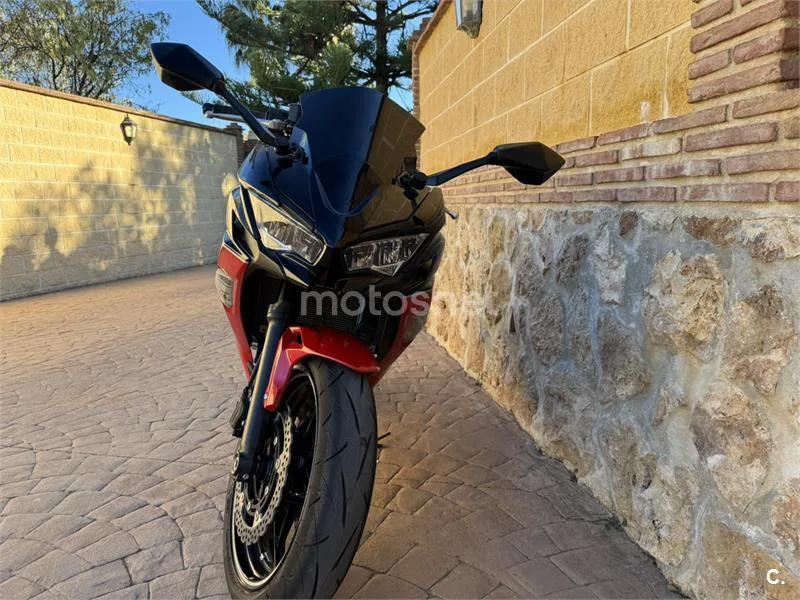 Kawasaki Ninja 650 – Vista 3