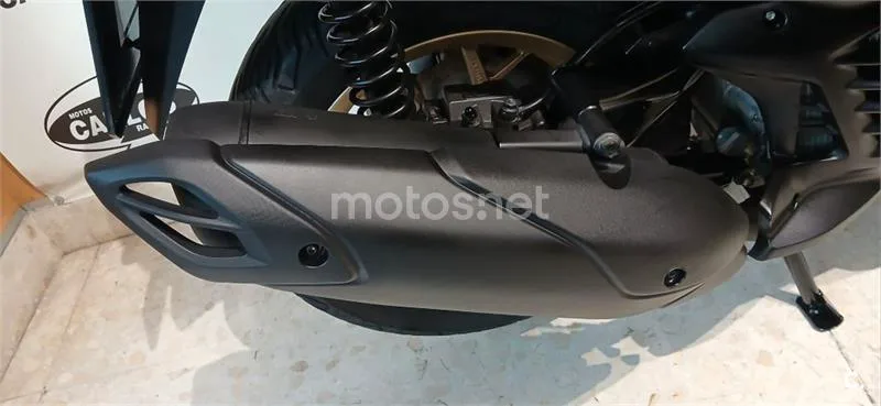Yamaha XMAX 125 – Vista 19