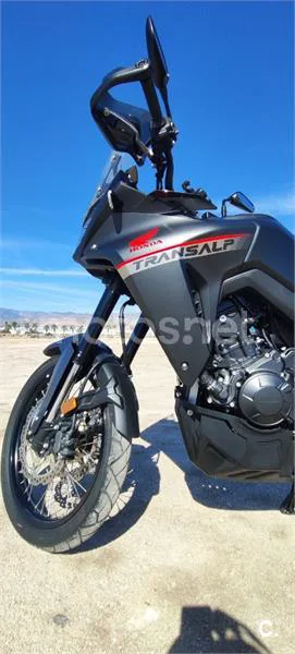 Honda XL 750 Transalp – Vista 21