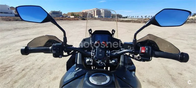 Honda XL 750 Transalp – Vista 4