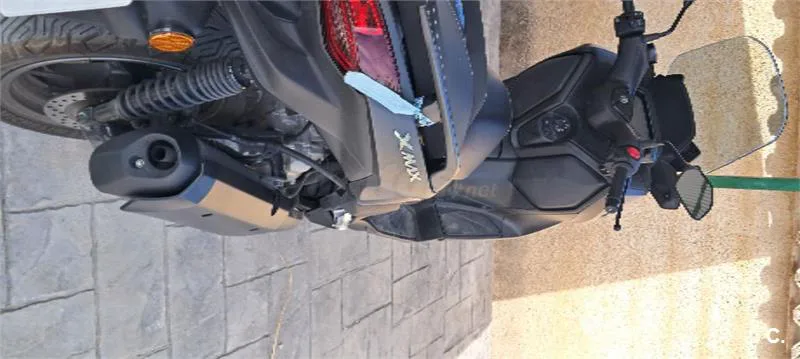 Yamaha XMAX 300 – Vista 3