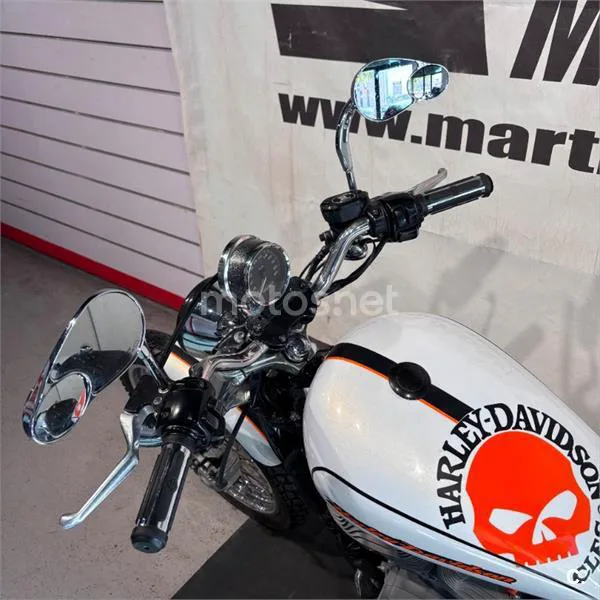 Harley-Davidson Sportster 883 – Vista 6