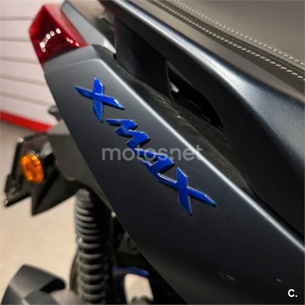Yamaha XMAX 300 – Vista 4