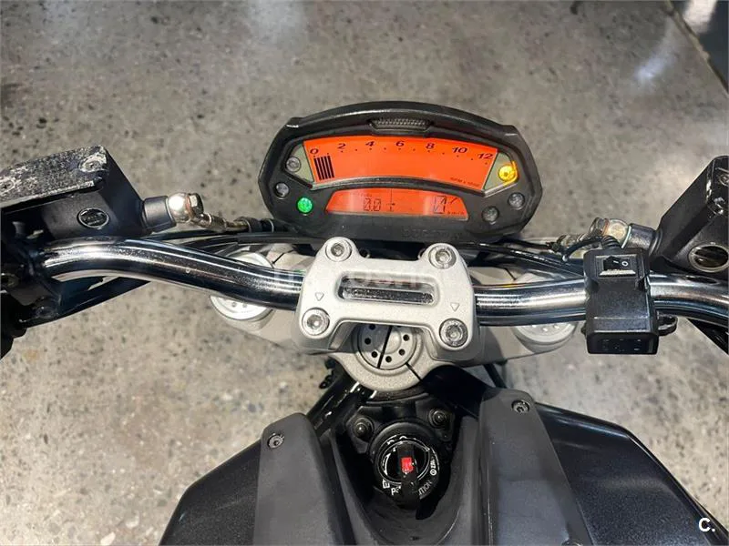 Ducati Monster 696 – Vista 6