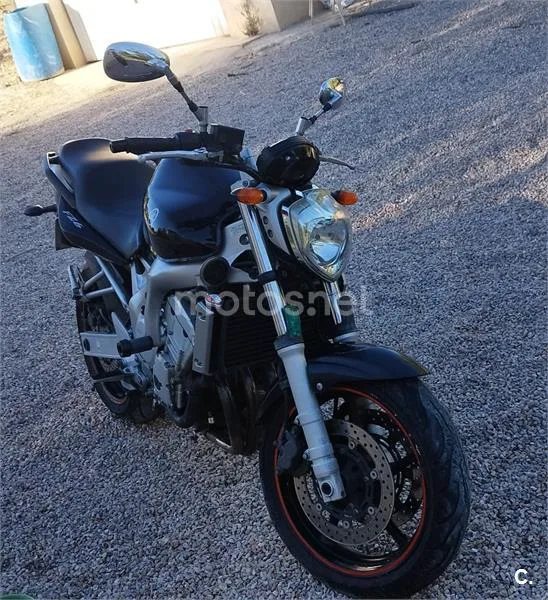 Yamaha FZ6 N – Vista 4