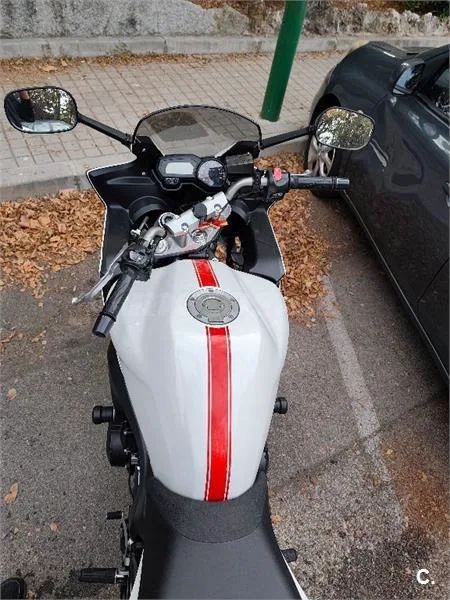 Yamaha FZ6 S S2 – Vista 7