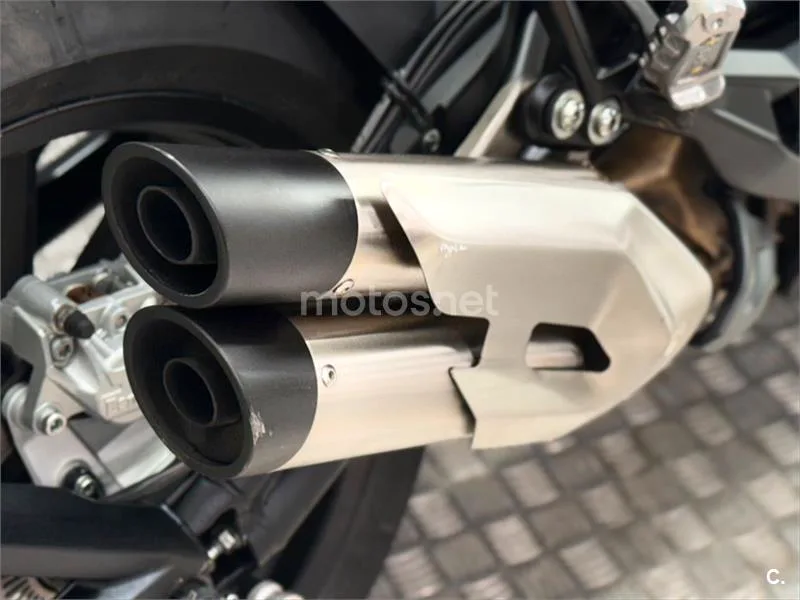 Benelli 502 C – Vista 11