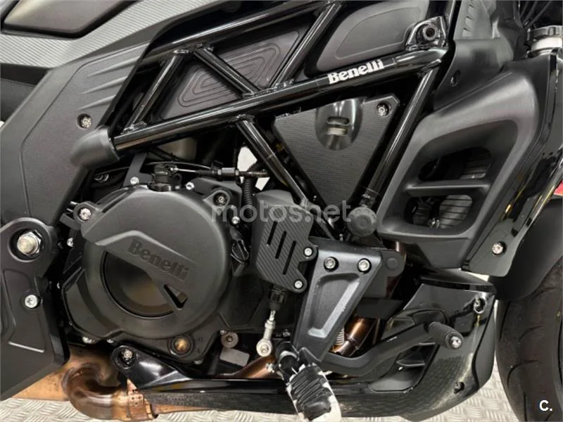 Benelli 502 C – Vista 6