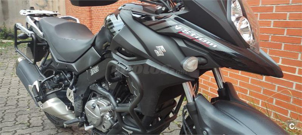 Suzuki V-Strom 650 XT ABS – Vista 8