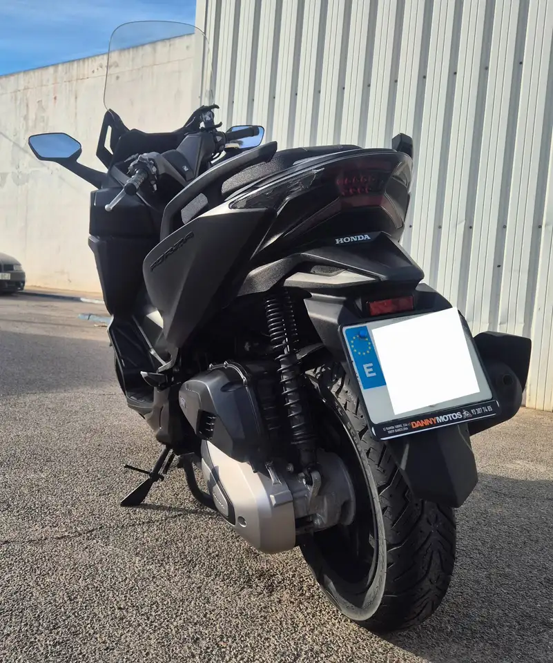 Honda Forza 125 – Vista 7