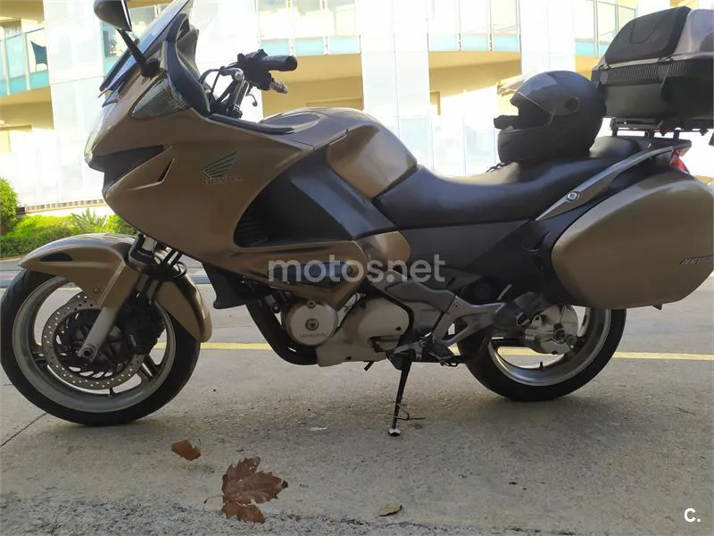 Honda NT 700 Deauville – Vista 3