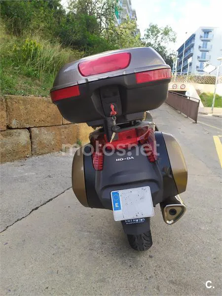 Honda NT 700 Deauville – Vista 5