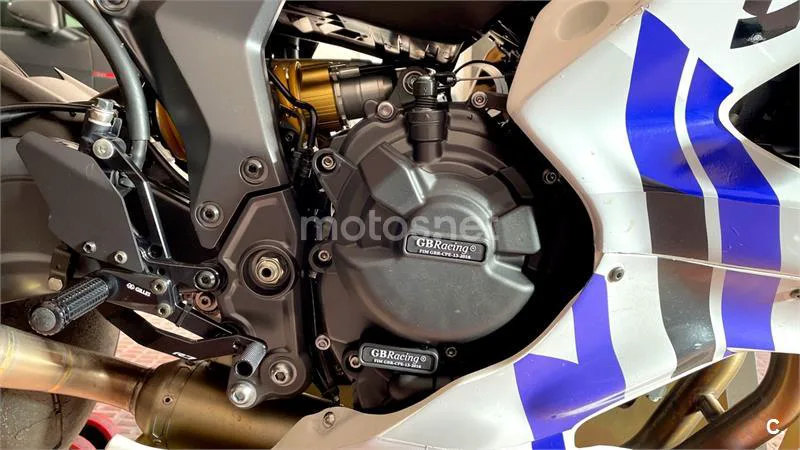 Yamaha R7 – Vista 12