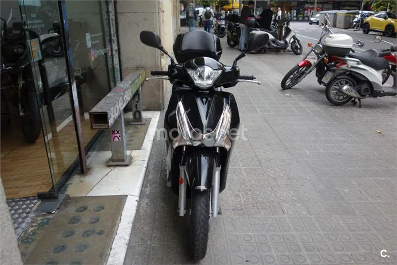 Honda SH 125i – Vista 5
