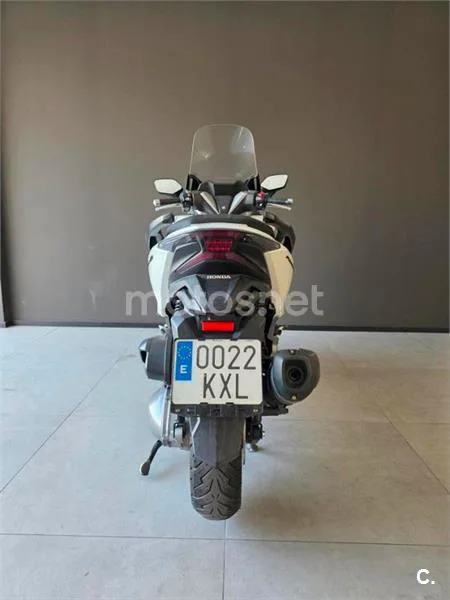 Honda Forza – Vista 4