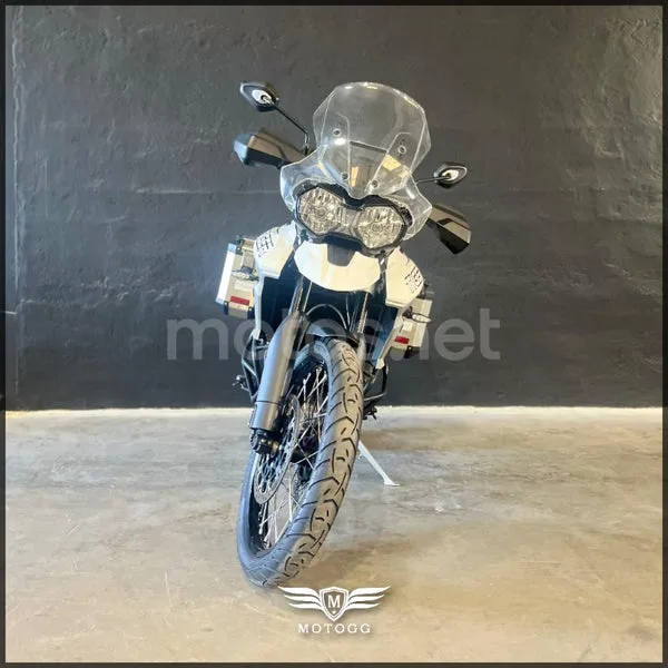 Triumph Tiger 800 XC – Vista 4
