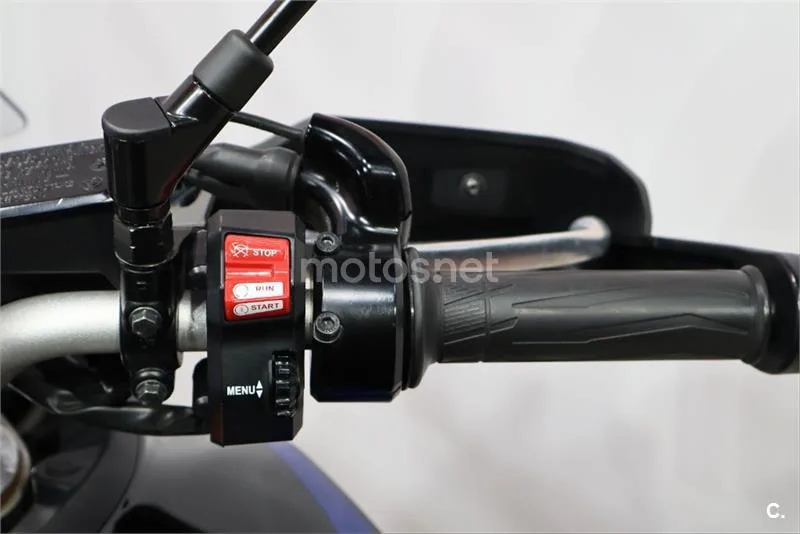 Yamaha Tracer 900 – Vista 9