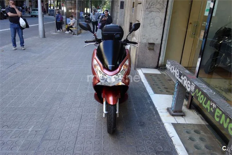 Honda PCX 125 – Vista 8