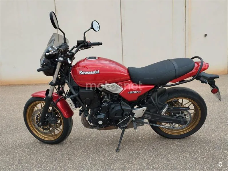 Kawasaki Z650 – Vista 3