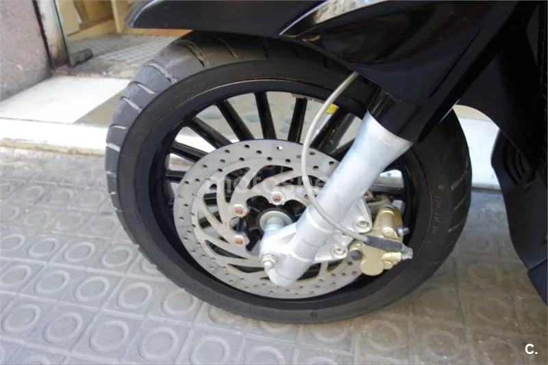 Piaggio Beverly 300 – Vista 15