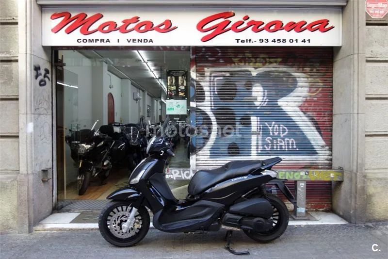 Piaggio Beverly 300 – Vista 16
