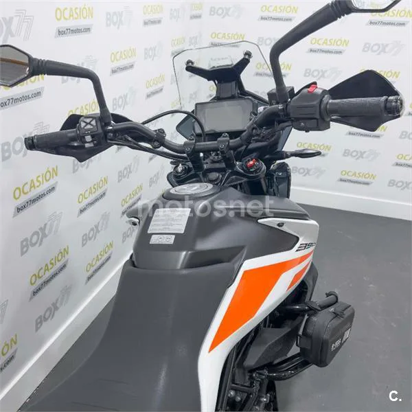 KTM 390 – Vista 24