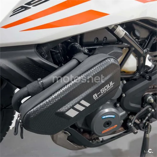 KTM 390 – Vista 10