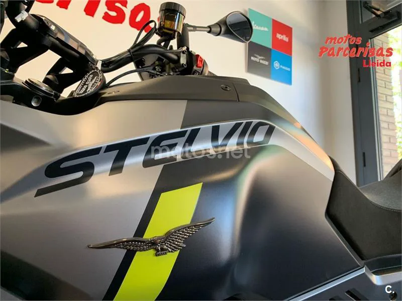 Moto Guzzi Stelvio – Vista 8