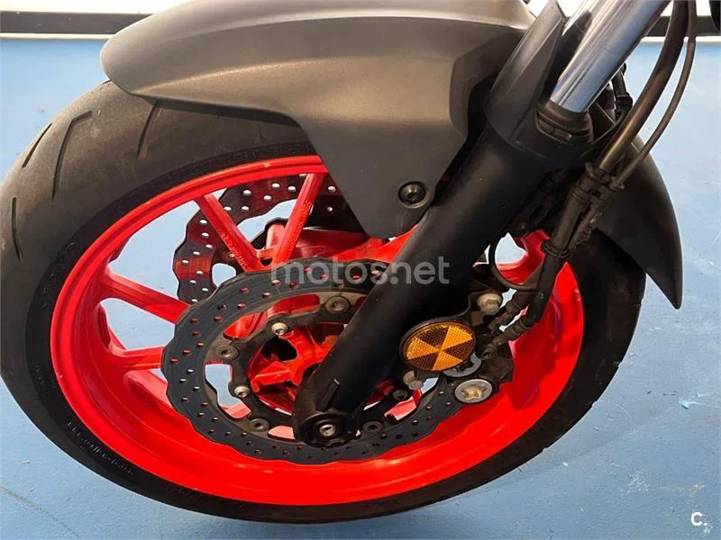 Yamaha MT-07 – Vista 11