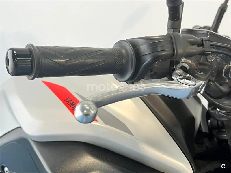 Yamaha MT-07 – Vista 19