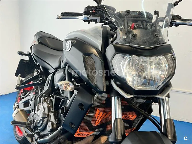 Yamaha MT-07 – Vista 3
