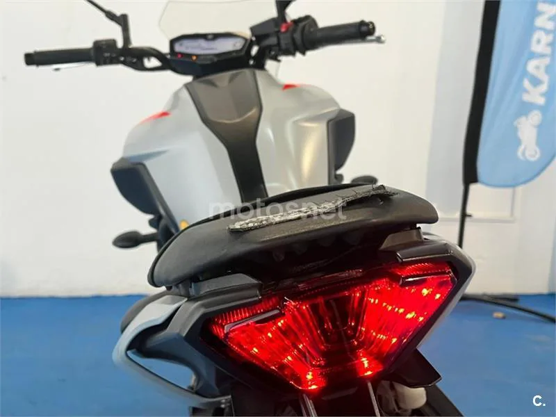 Yamaha MT-07 – Vista 31