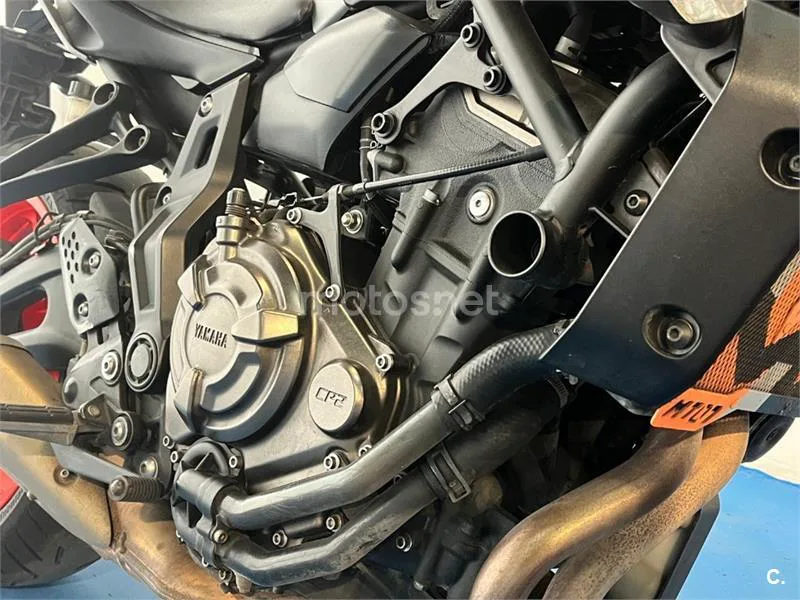 Yamaha MT-07 – Vista 33