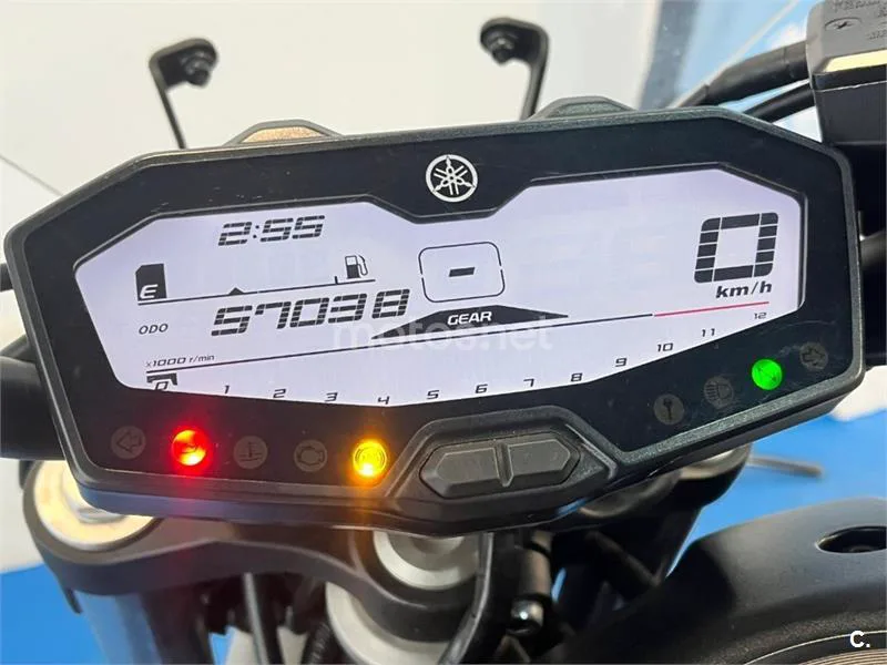 Yamaha MT-07 – Vista 37